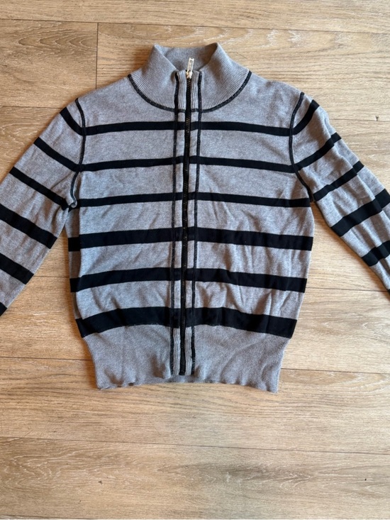 Jones New York Sweaters - Jones New York Gray and Black Striped Zip-Up Cardigan size medium